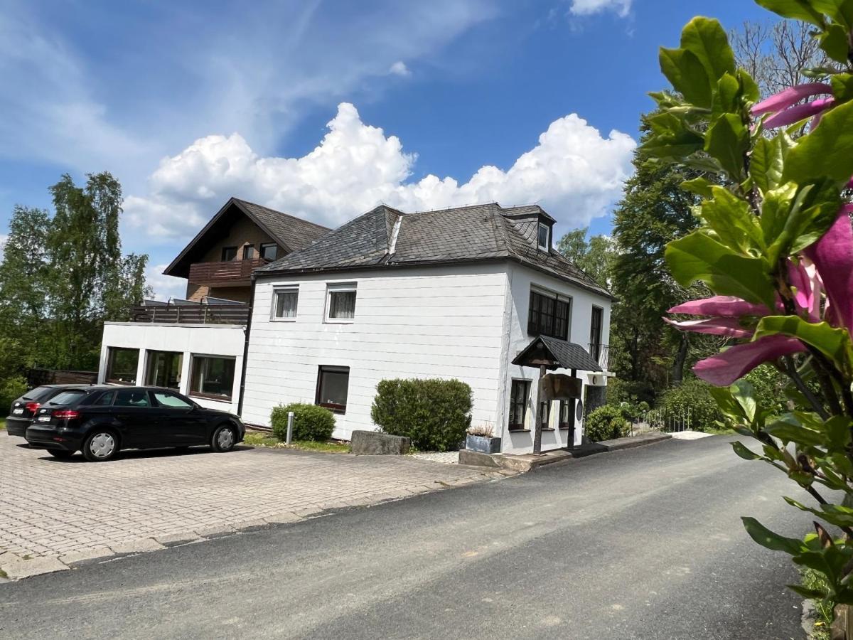 Unsereins Hotel Bad Steben Buitenkant foto